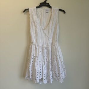 Saylor Shanice Lace eyelet white embroidered romper extra‎ small Womens Cotton